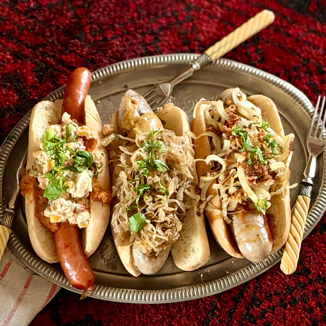 grillad-korv-med-smarriga-tillbehor